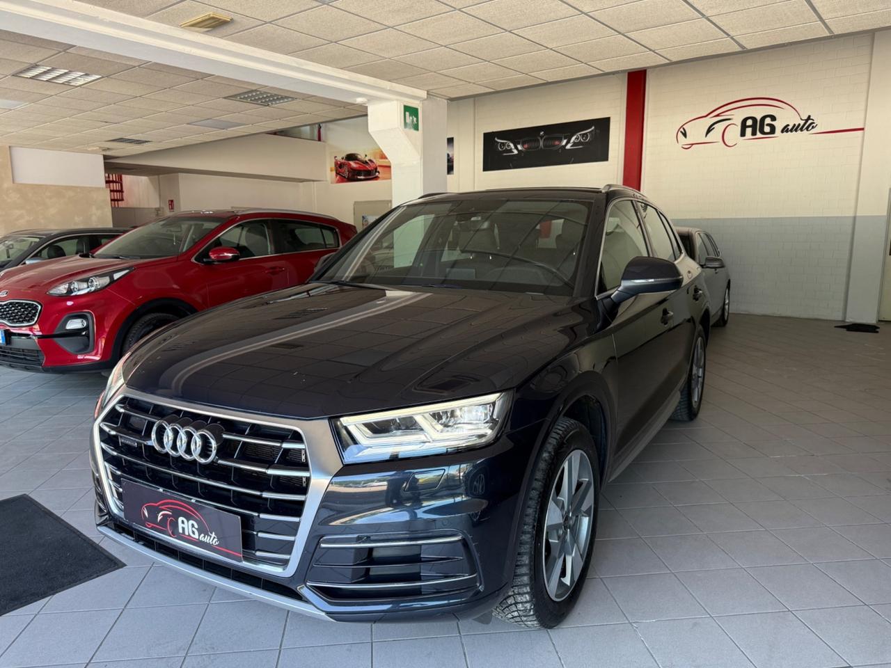Audi Q5 50 TFSI e quattro S tronic Business Design