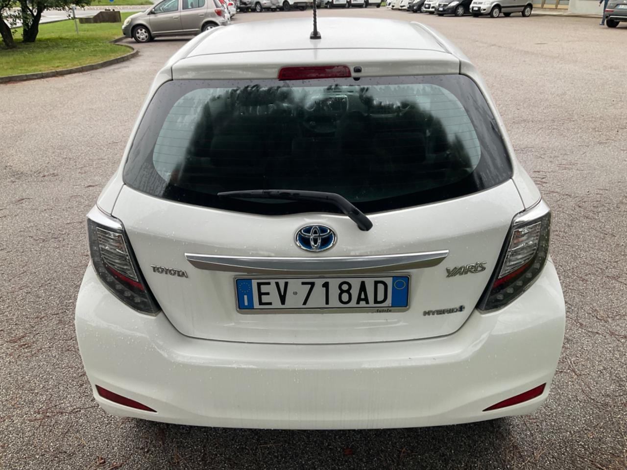 Toyota Yaris 1.0 5 porte Lounge