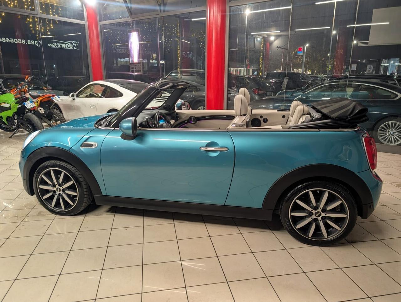 Mini Cooper 1.5 D Hype Cabrio