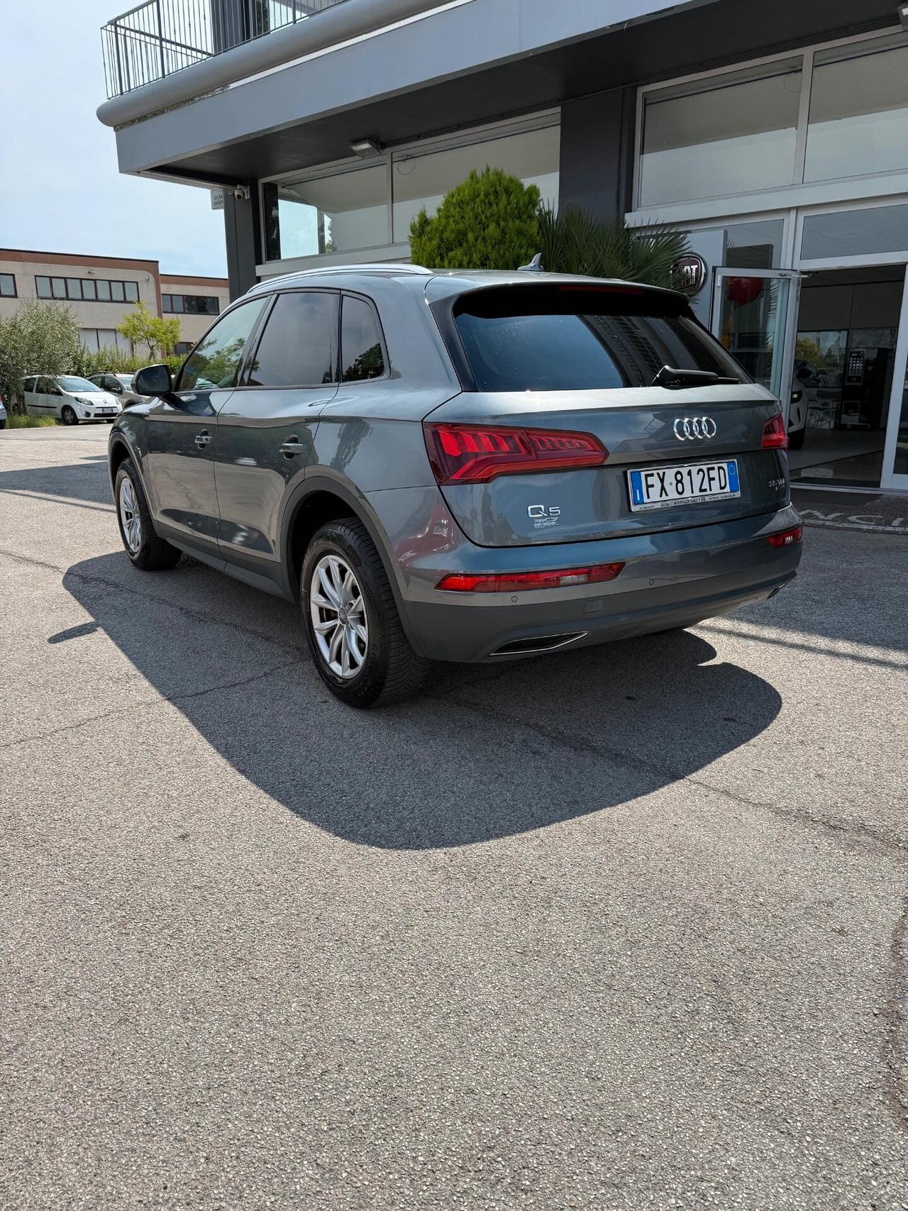 Audi Q5 35 TDI quattro S tronic
