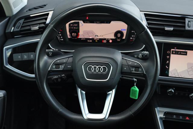AUDI Q3 35 TDI quattro S tronic Business