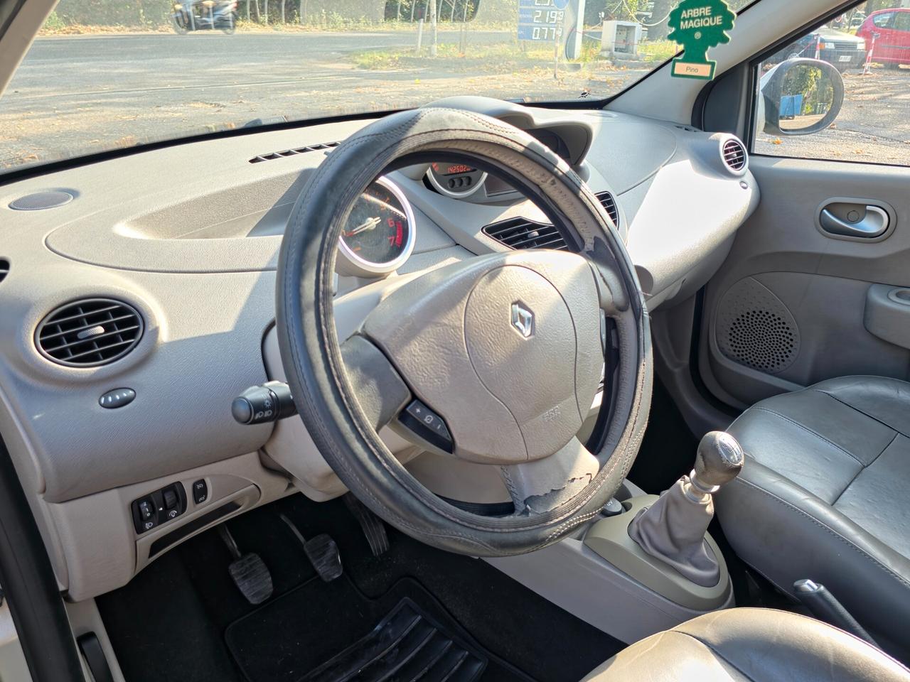 Renault Twingo 1.2 16V Initiale CV-76 E4 Manuale NEO 2008