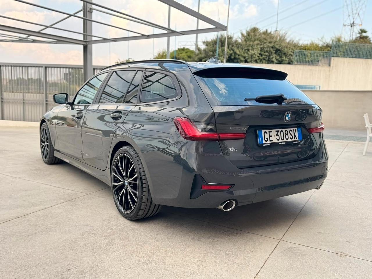 Bmw 320d 48V Touring Sport Condizioni da Vetrina