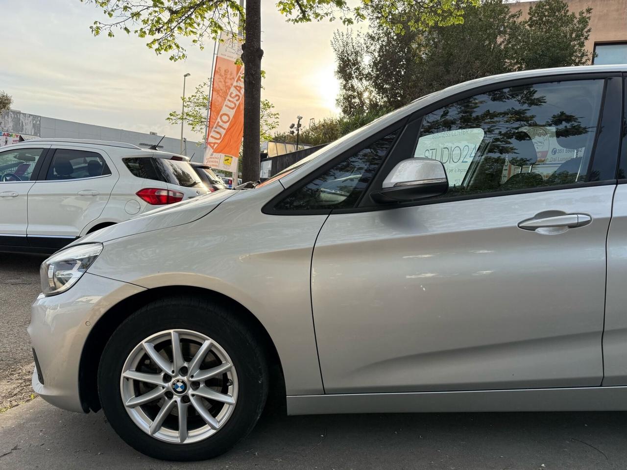Bmw 2er Active Tourer 218d KM.99.000!