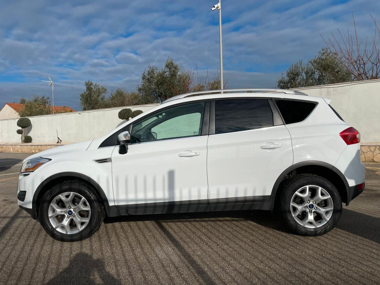 FORD KUGA 2.0 TDCi 163 CV 4WD Titanium DPF