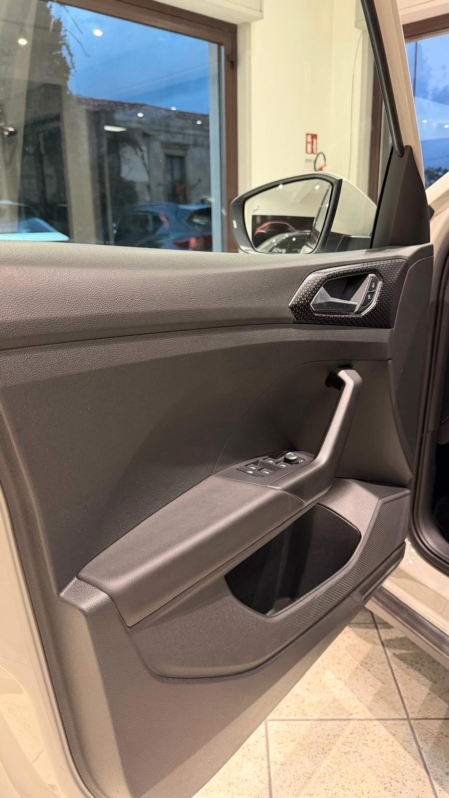 Volkswagen T-Cross 1.0 TSI 110 CV DSG Advanced