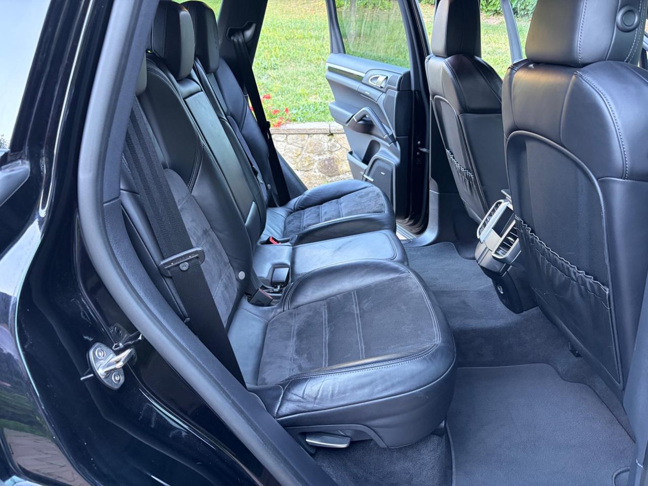 Porsche Cayenne 3.0 Diesel Platinum Edition