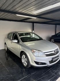 Opel Astra 1.4 16V GPL-TECH 5 porte Enjoy
