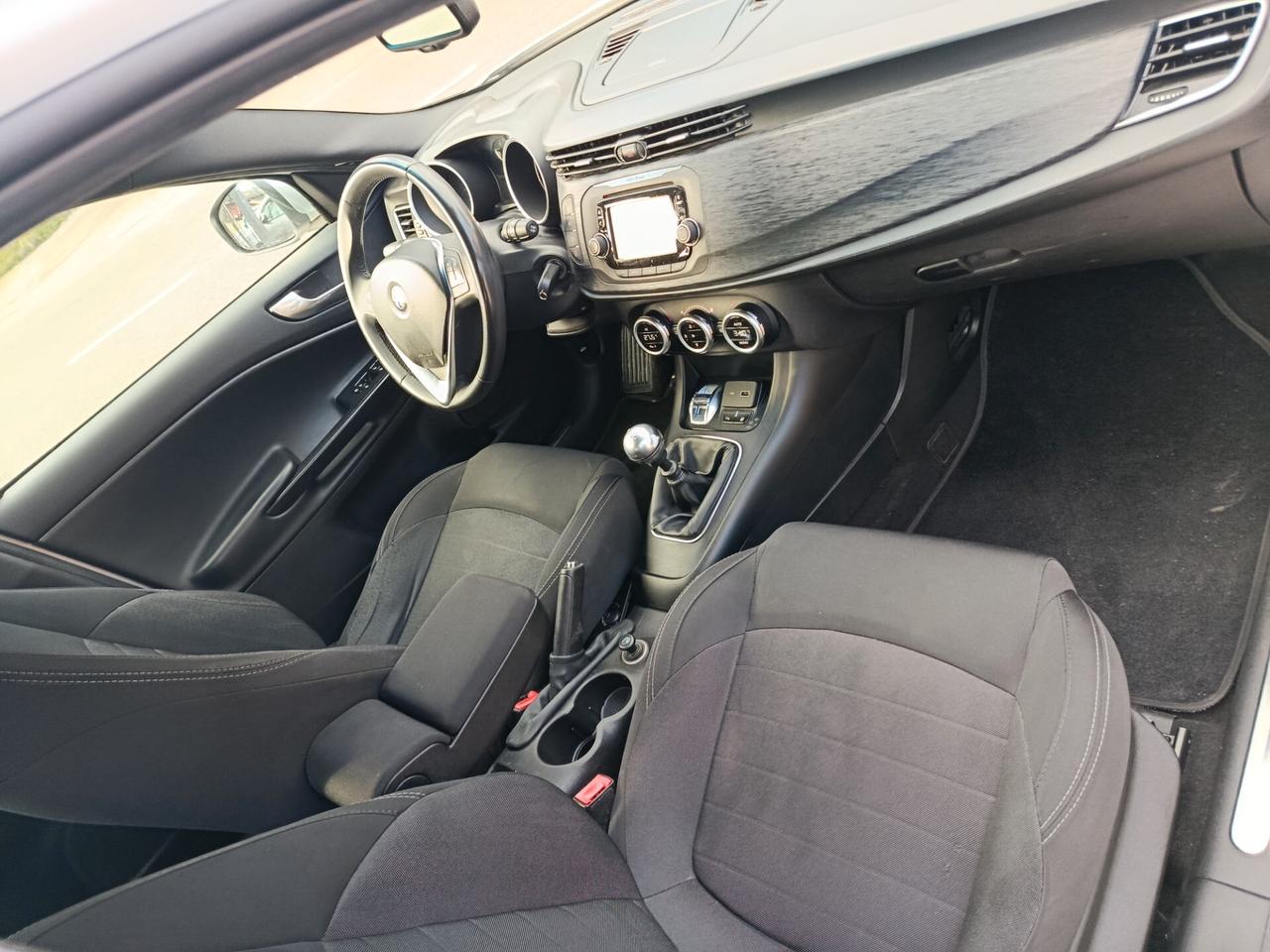 Alfa Romeo Giulietta 1.4 Turbo 120 CV GPL Super
