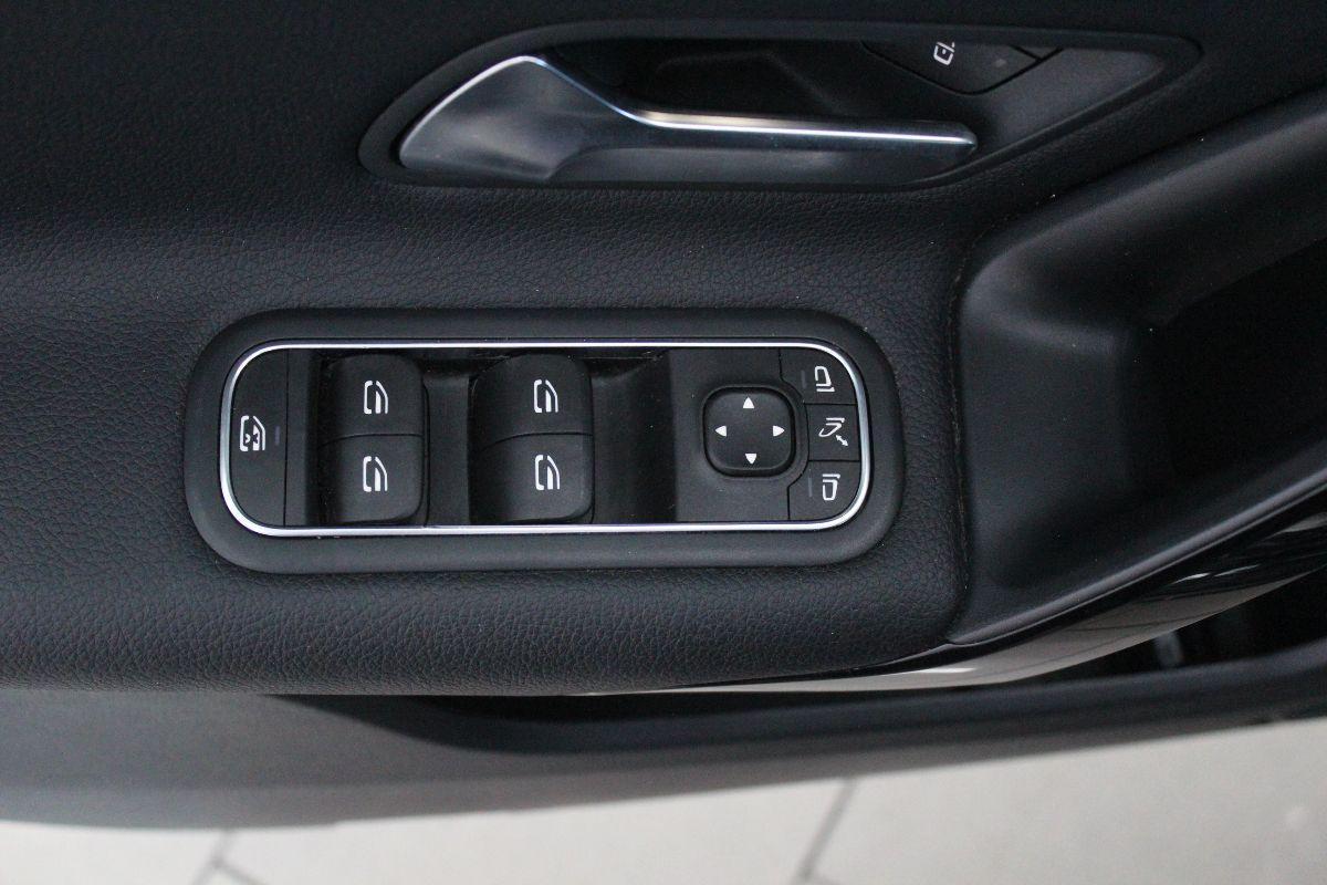 MERCEDES - Classe A - A 180 d Business