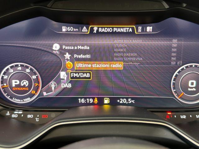 AUDI TT Roadster 40 TFSI S line S tronic - Navi