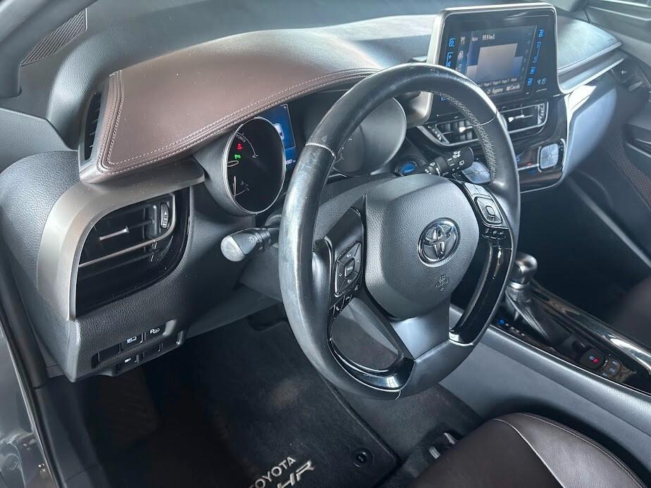 Toyota C-HR 1.8 Hybrid E-CVT Lounge