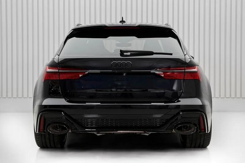 Audi RS6 RS 6 Avant 4.0 TFSI V8 quattro tiptronic Performance