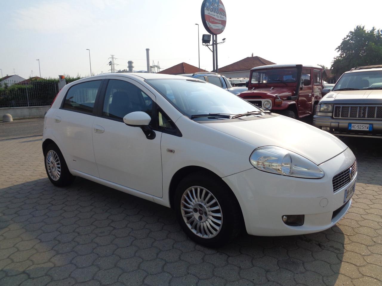 Fiat Grande Punto 1.3 MJT 75 CV 5 porte Dynamic