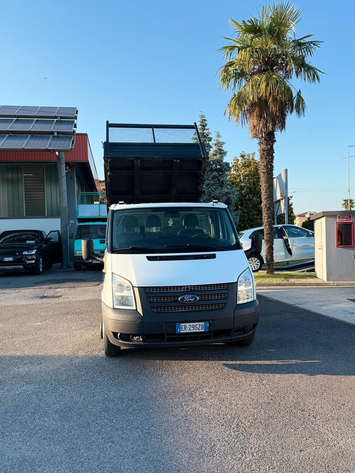 FORD TRANSIT RIBALTABILE TRILATERALE , 155CV EURO 5 (MOTORE NUOVO )