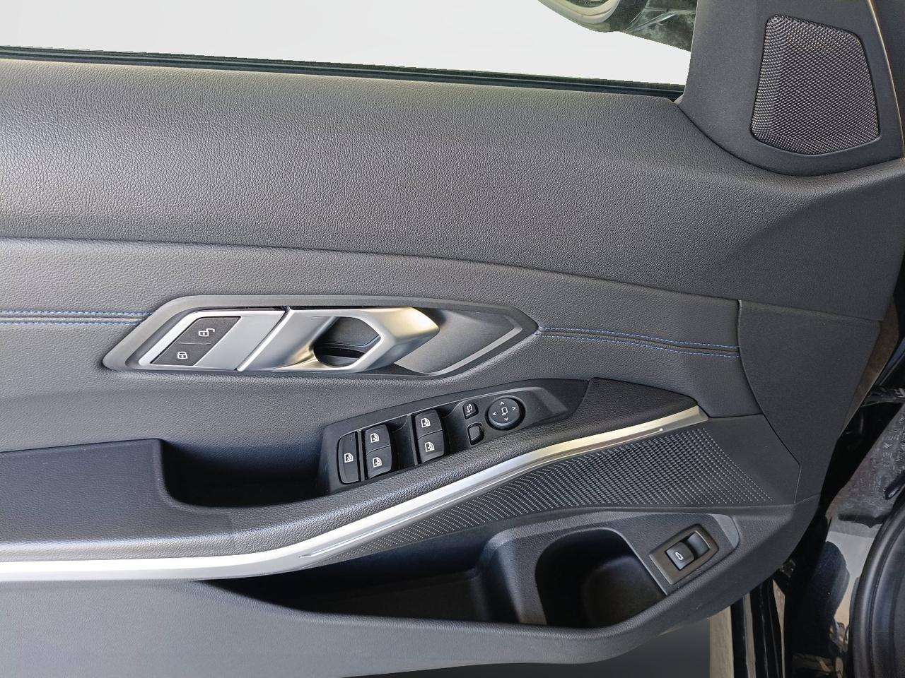 BMW Serie 3 G21 2019 Touring - 318d Touring Msport auto