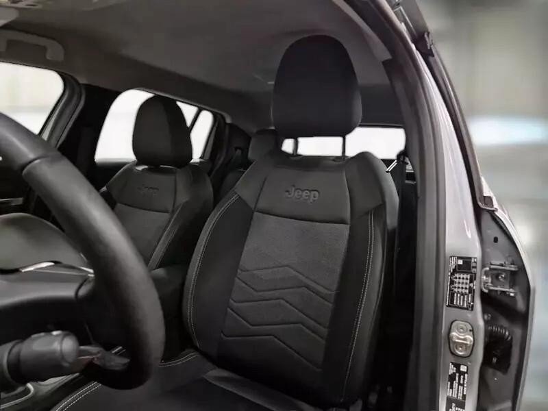 Jeep Avenger 1.2 Turbo Altitude Benzina