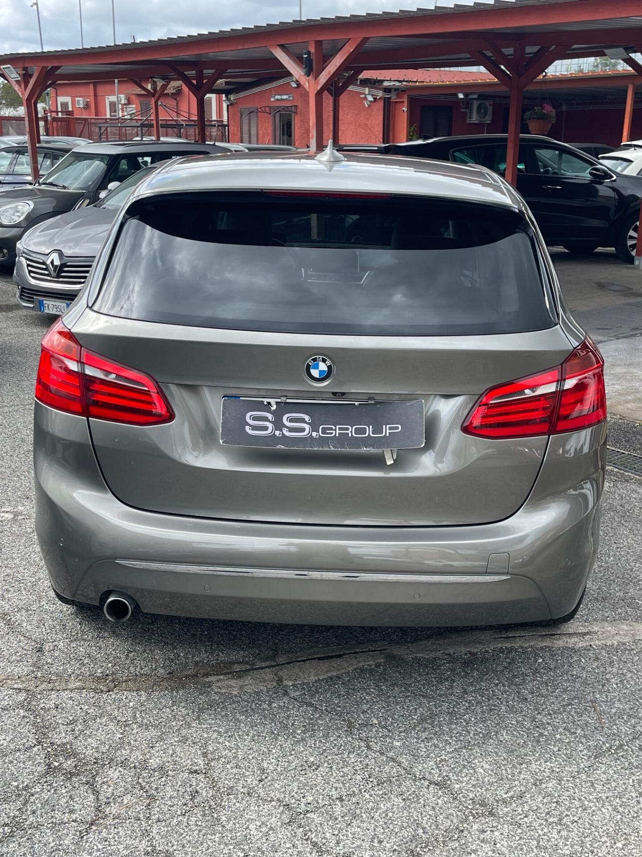 218d Active Tourer Luxury-STRAFULL -UNIPRO-RATE