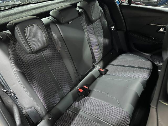 PEUGEOT 208 PureTech 100 GT - LED-17"-Camera-Carplay-Pack Luci