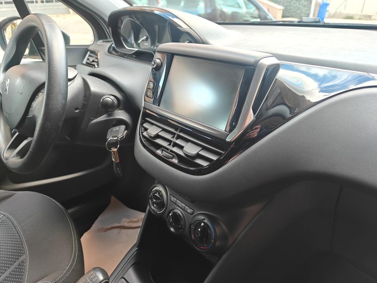 Peugeot 208 1.2 VTI Allure