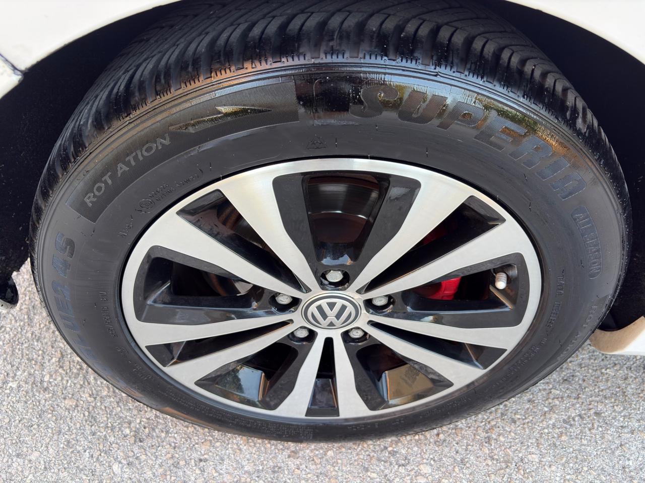 Volkswagen Golf 1.6 TDI 105cv