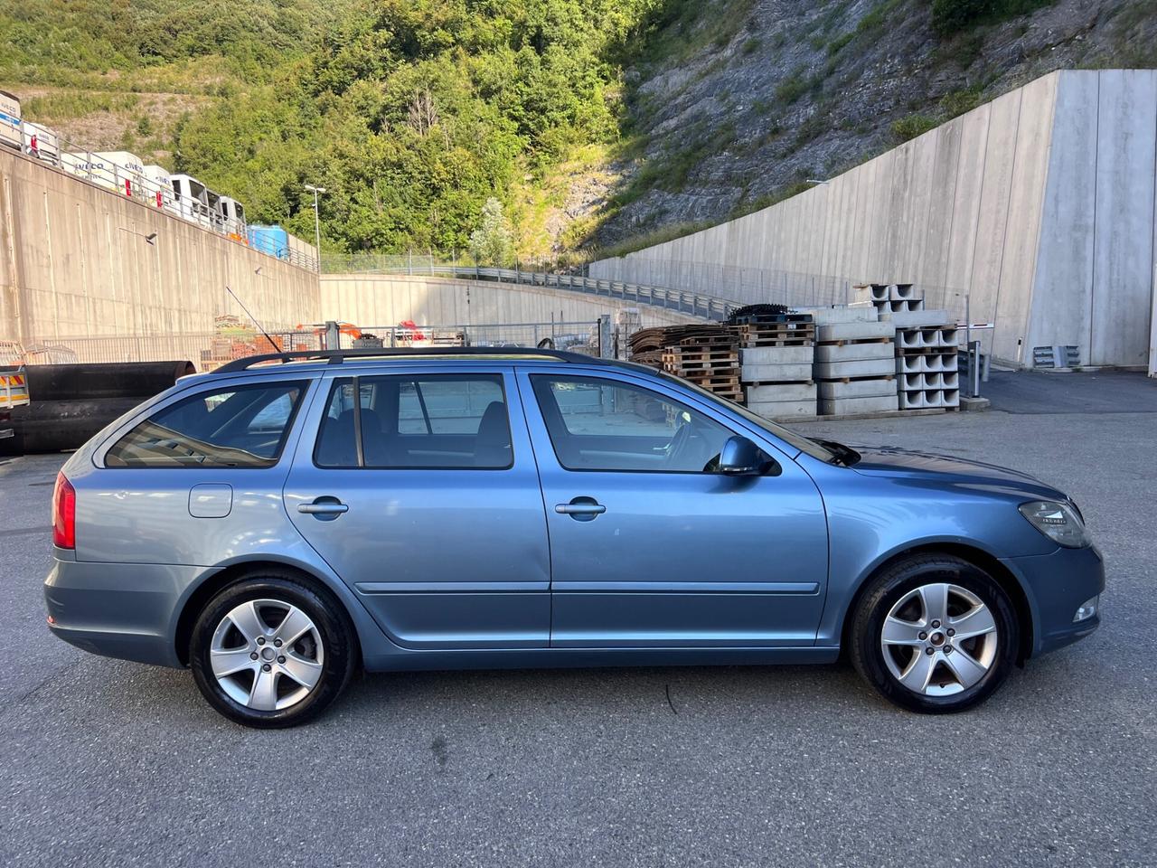 Skoda Octavia 1.6 TDI CR F.AP. Wagon Ambition