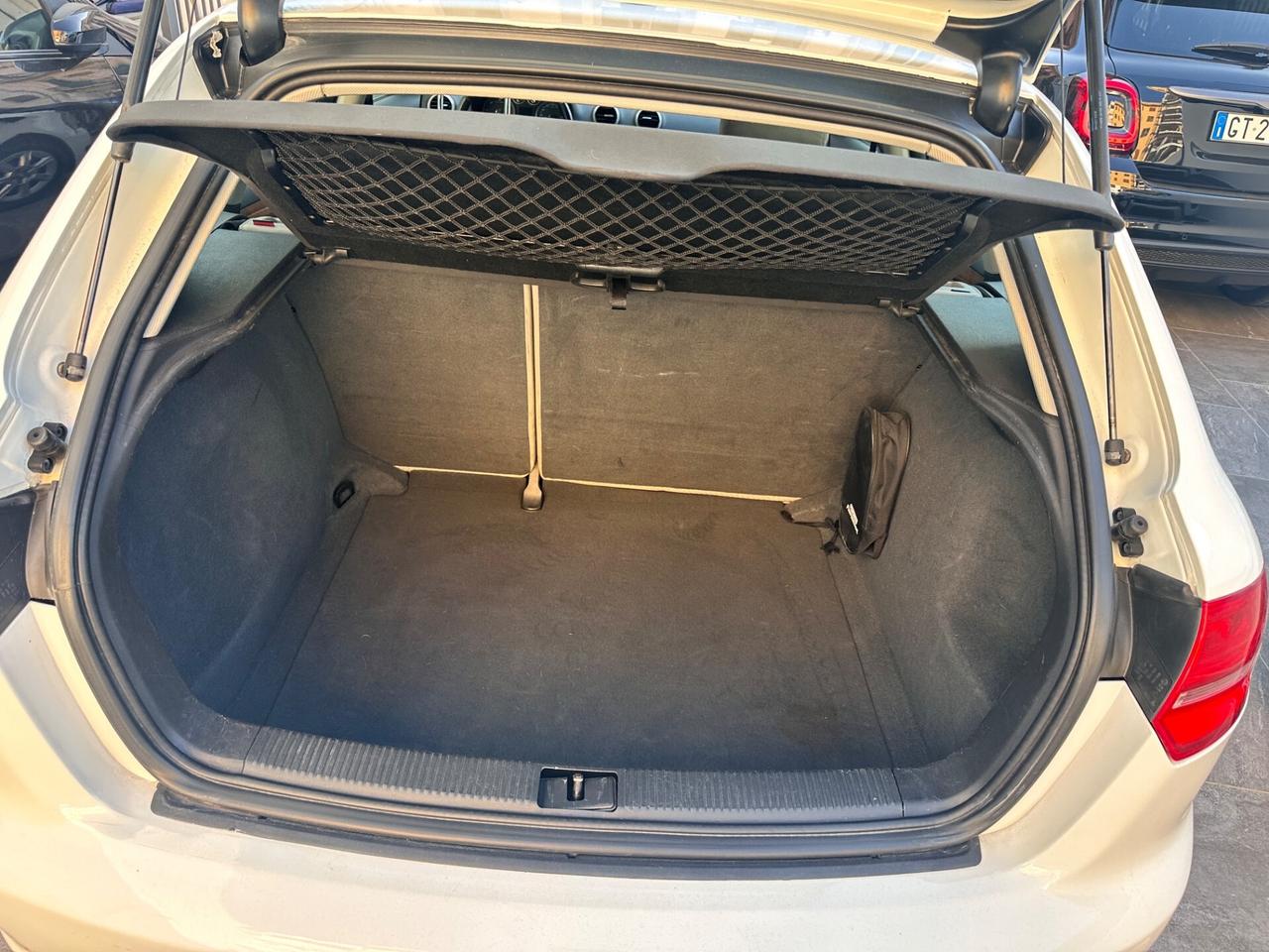 Audi A3 1.6 TDI 105 CV CR Ambition