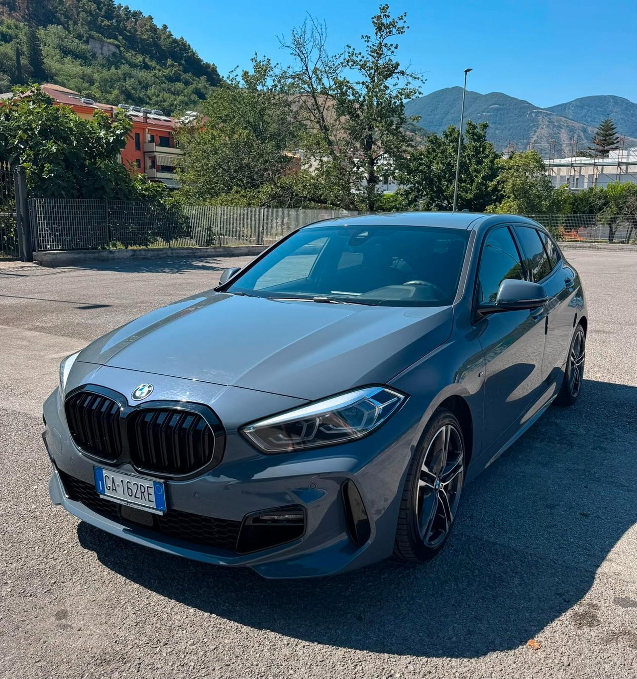 Bmw 116 116d 5p. Msport