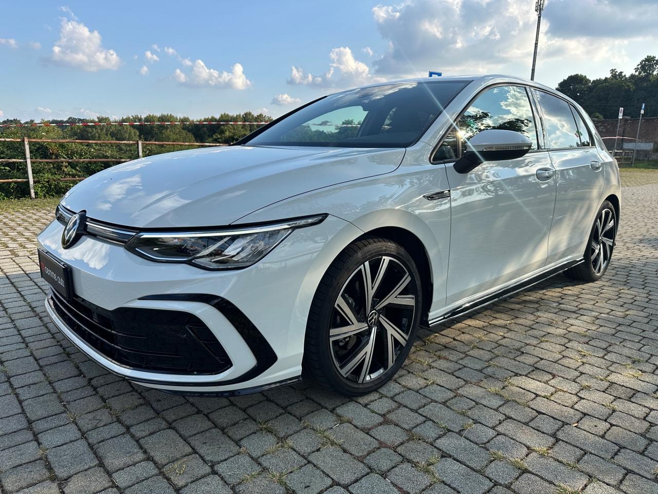 Volkswagen Golf 1.5 eTSI 150 CV EVO ACT DSG R-Line