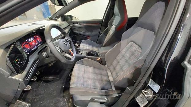 Volkswagen Golf 2.0 TSI GTI NAVI PANORAMA