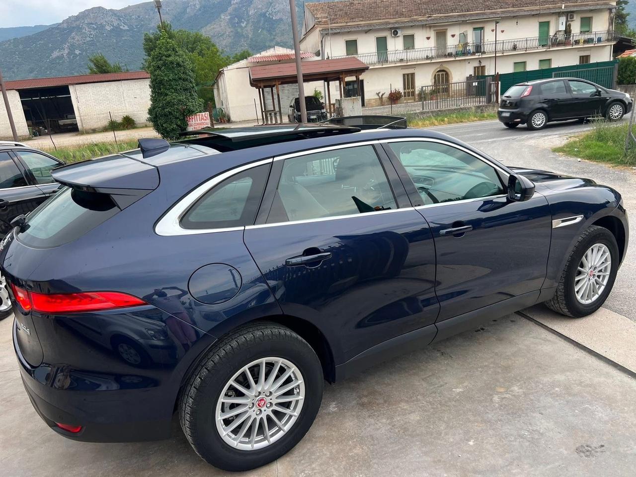 Jaguar F-Pace 2.0 D 180 CV AWD aut. R-Sport km 98 mila accetto permute e finanziamenti