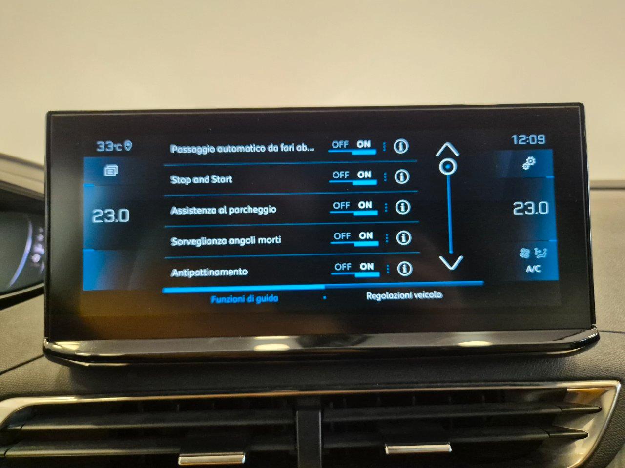 Peugeot 5008 1.5 bluehdi Allure s&s 130cv eat8 - NEOPATENTATI - Carplay - Cam - Cruise/Lim