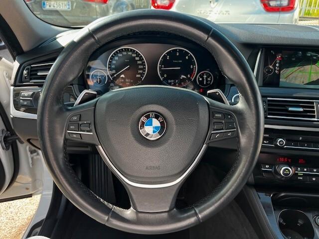 BMW 520 Touring xdrive Luxury 190cv "TAGLIANDI CERTIFICATI BMW"