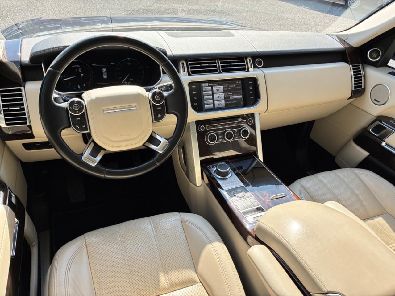 Land Rover Range 3.0 TDV6 Autobiography