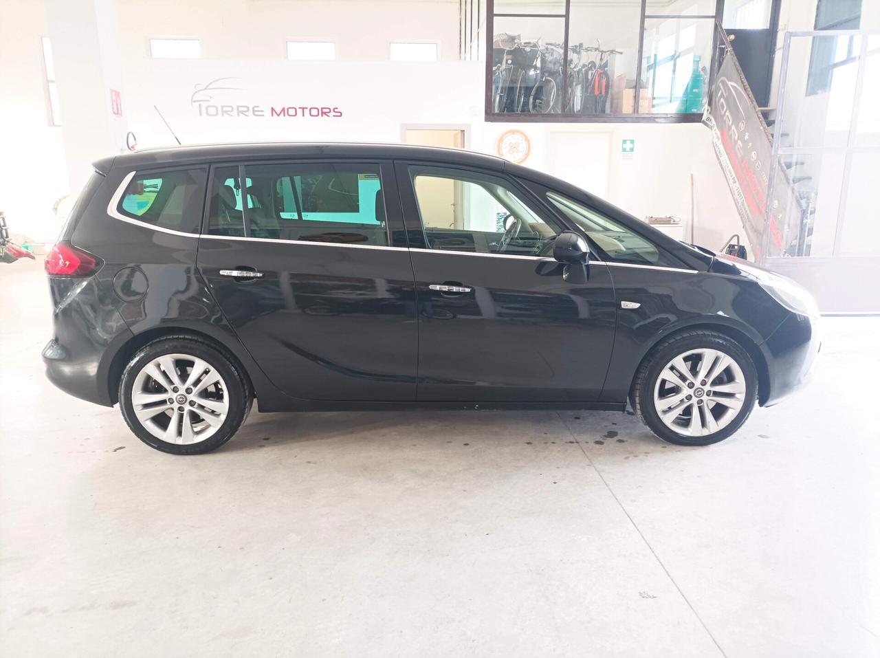 Opel Zafira Tourer 2.0 CDTi 165CV Cosmo - 2012