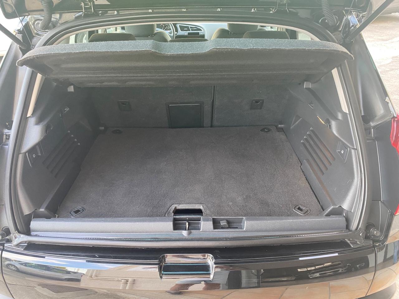 Peugeot 3008 1.6 HDi 115CV Active