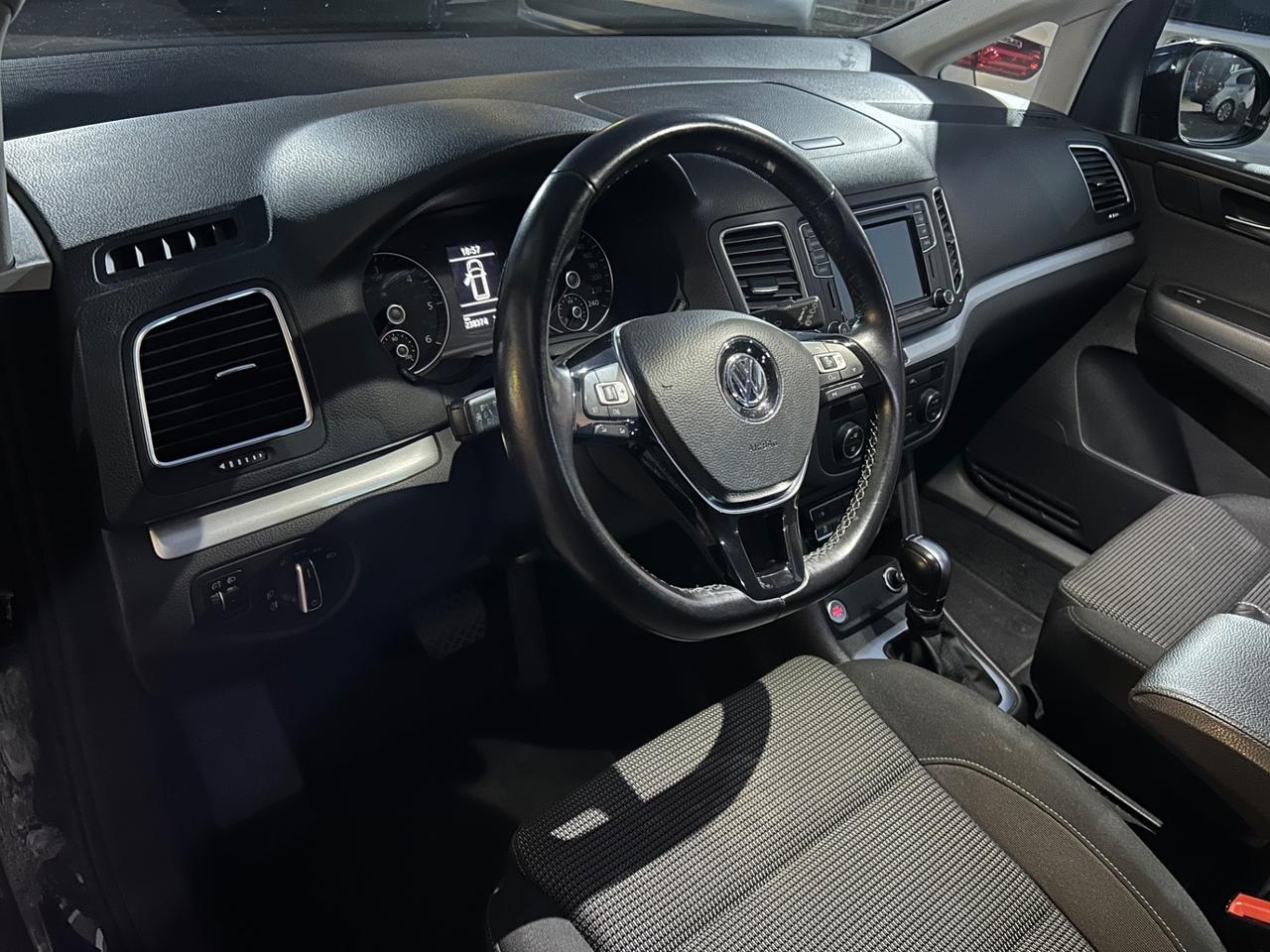 Volkswagen Sharan - 2019 2.0 TDI 150 CV DSG