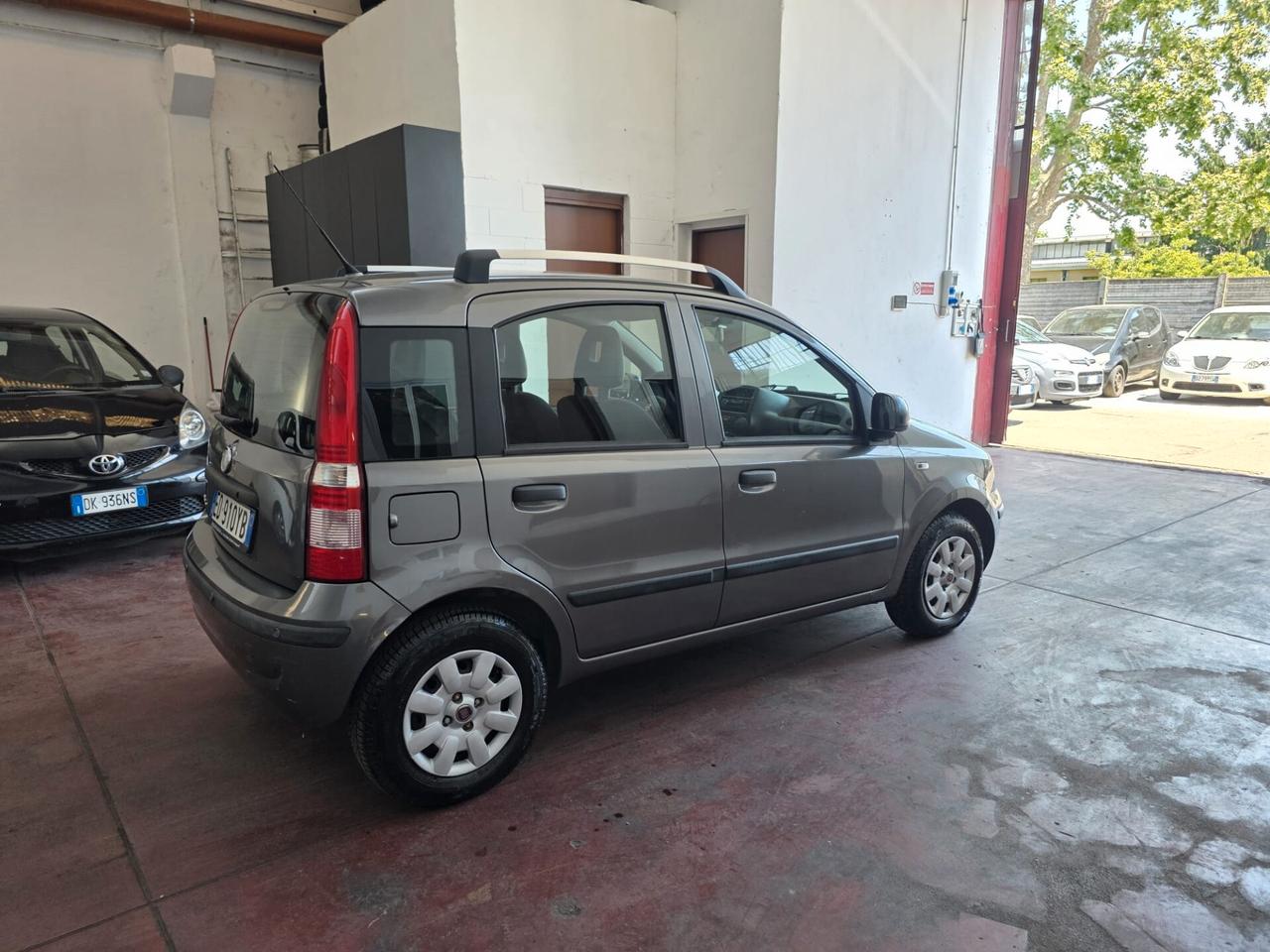 Fiat Panda 1.2 Emotion Dualogic cambio automatico neopat