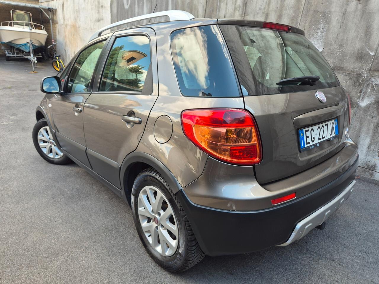 Fiat Sedici 2.0 MJT NUOVA 4x4 GANCIO TRAINO 2012