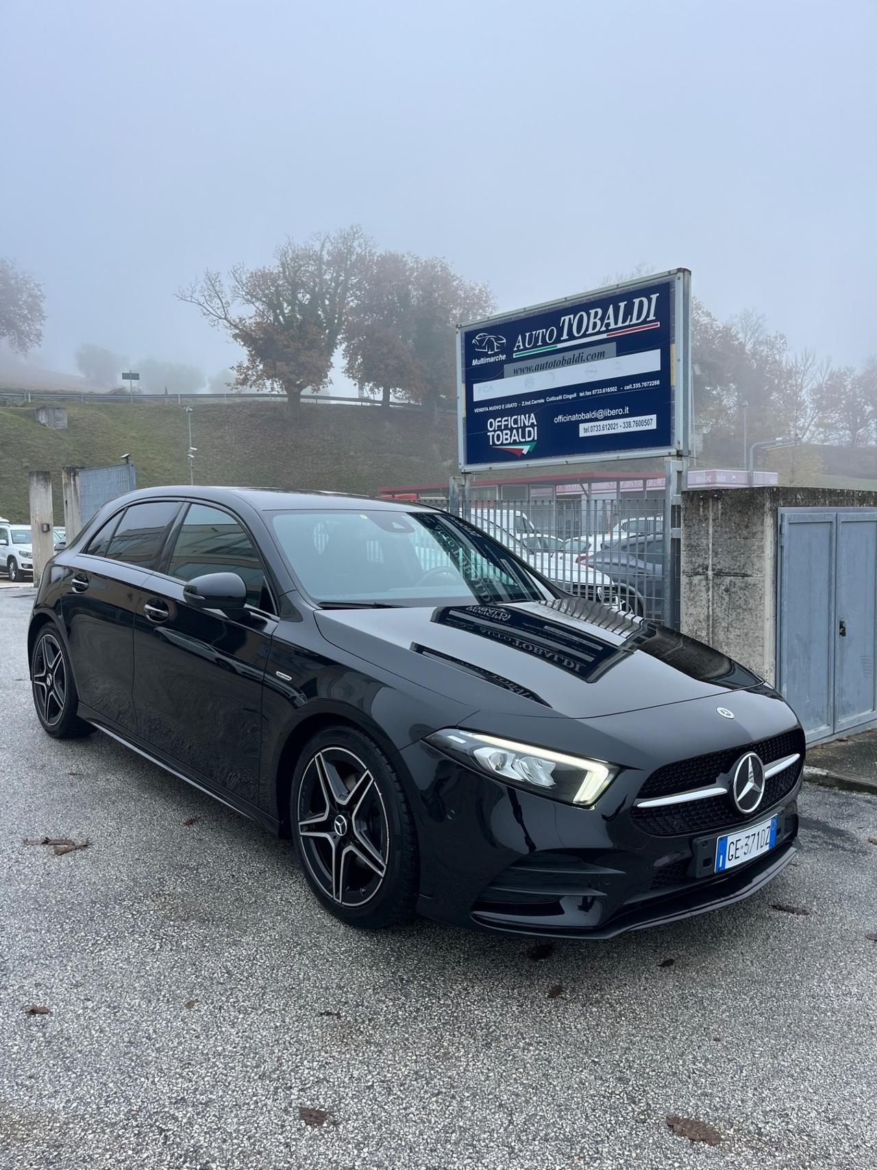 Mercedes-benz A 180 d Automatic Premium NIGHT EDITION