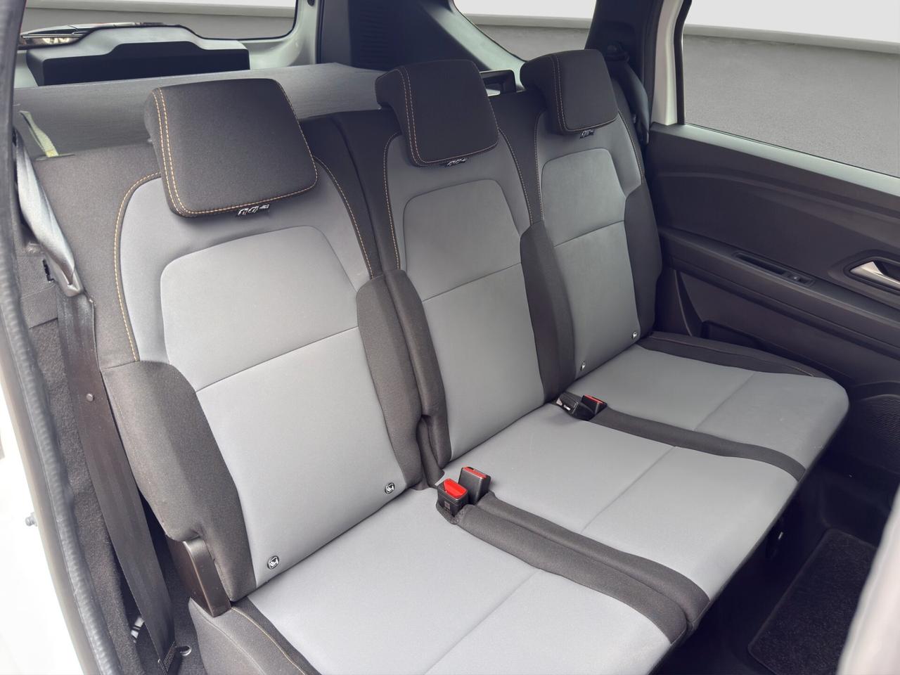 Dacia Jogger 1.0 TCe GPL 100 CV 5 posti Extreme