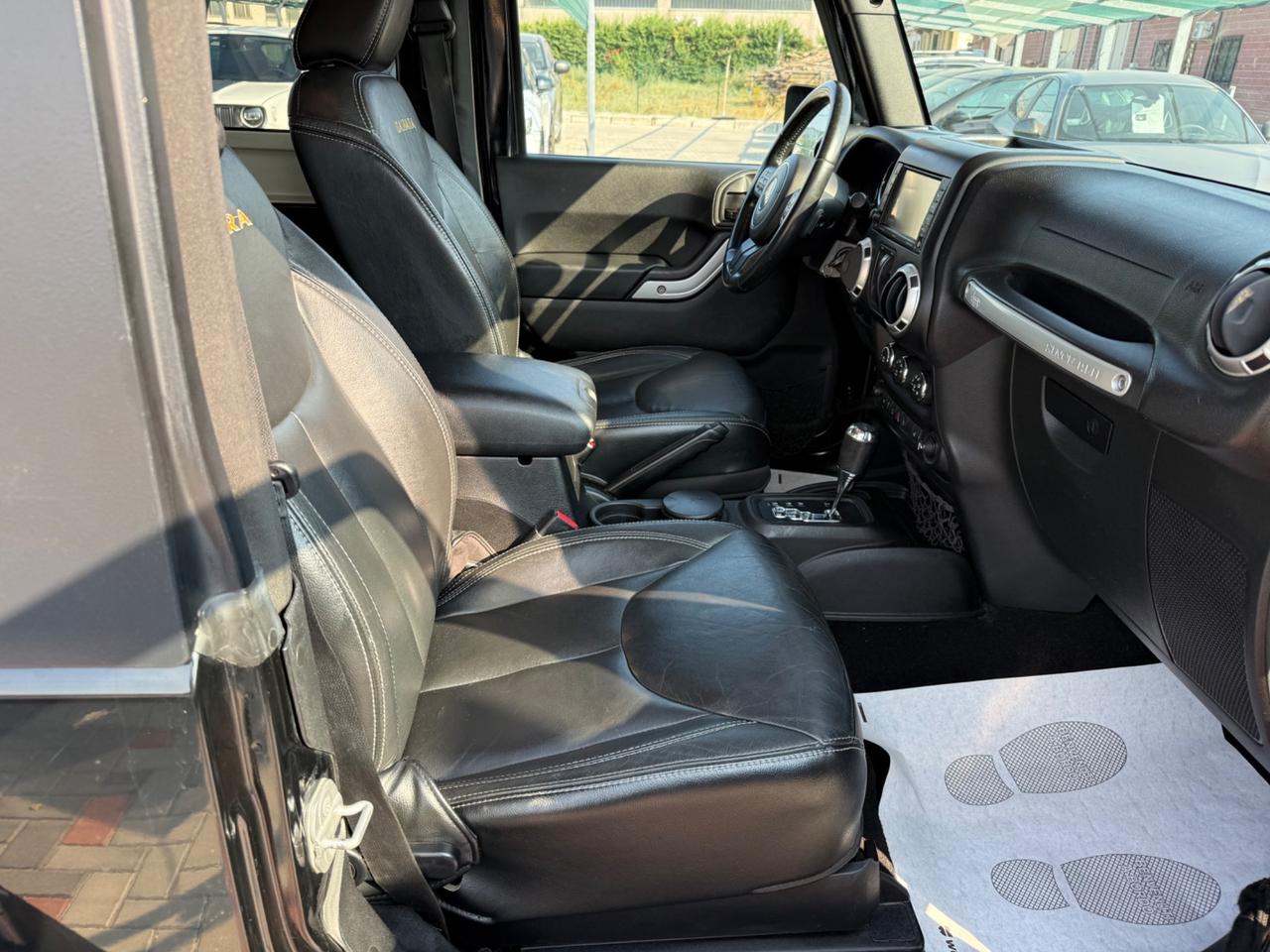 Jeep Wrangler 2.8 CRD DPF Sahara Auto