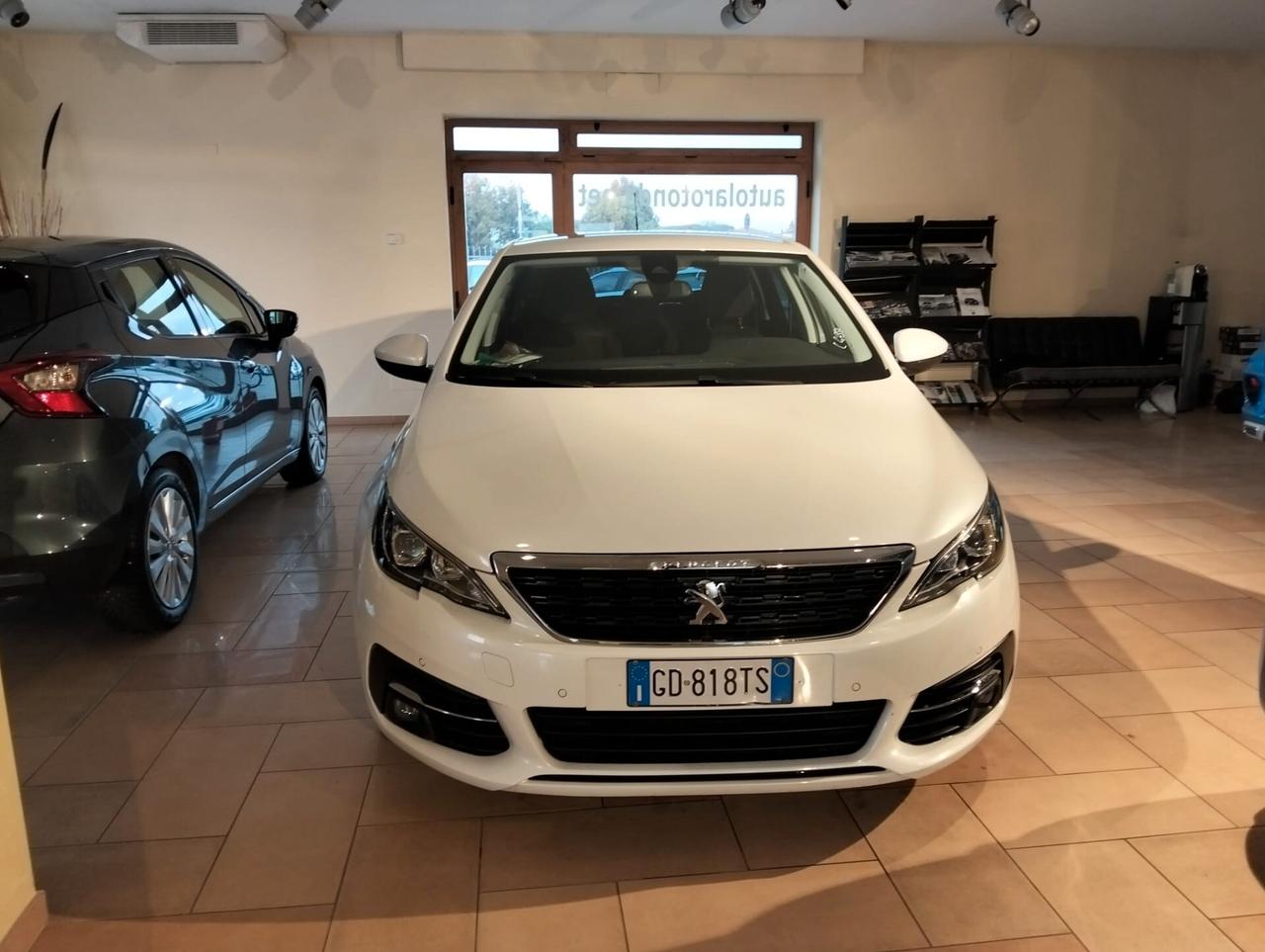 Peugeot 308 BlueHDi 130 S&S SW Business