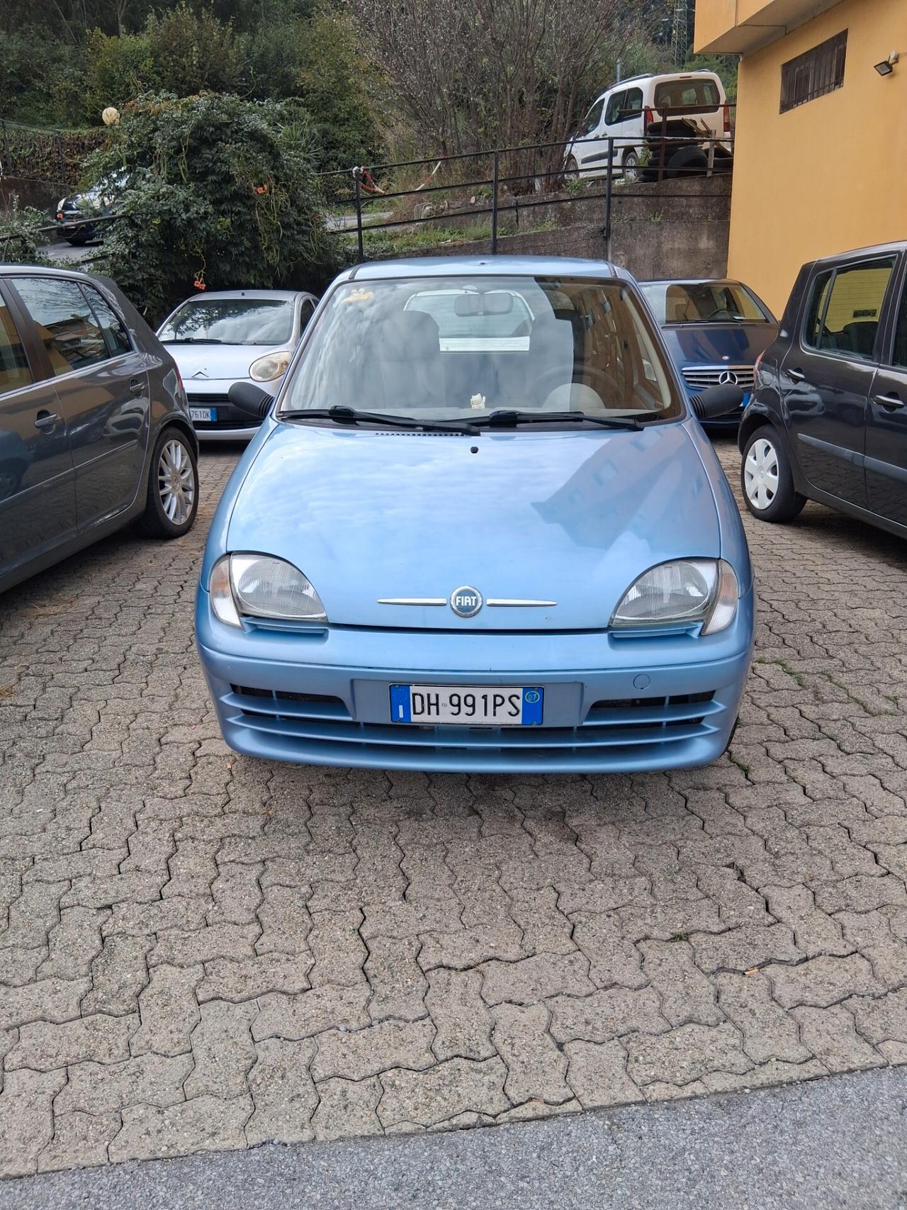 Fiat 600 1.1 Active