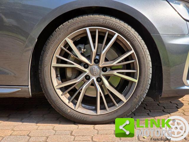 AUDI A4 Avant 40 TDI 190 CV S Tronic S Line Matrix