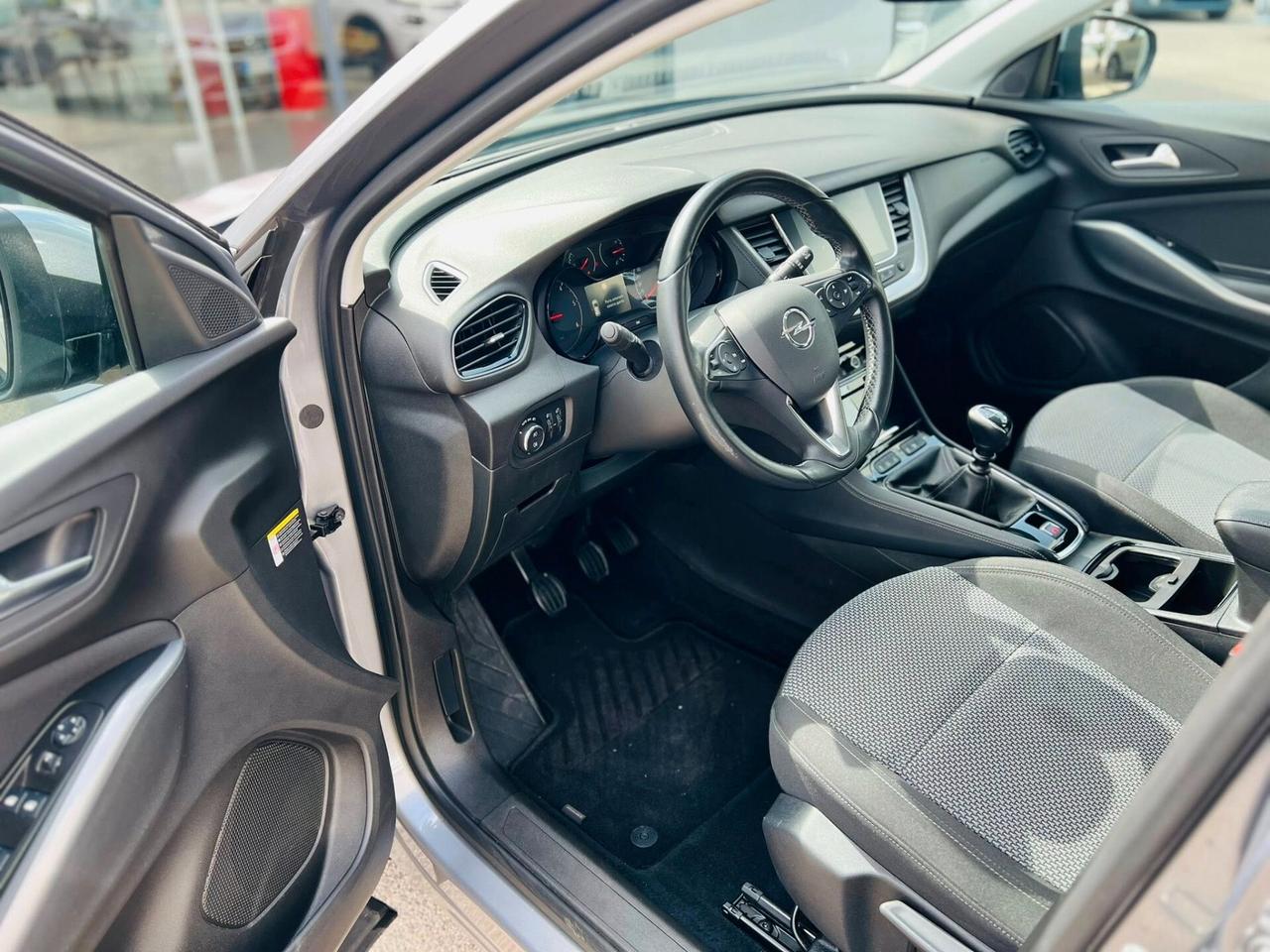 Opel Grandland X 1.5 diesel Ecotec Start&Stop Business
