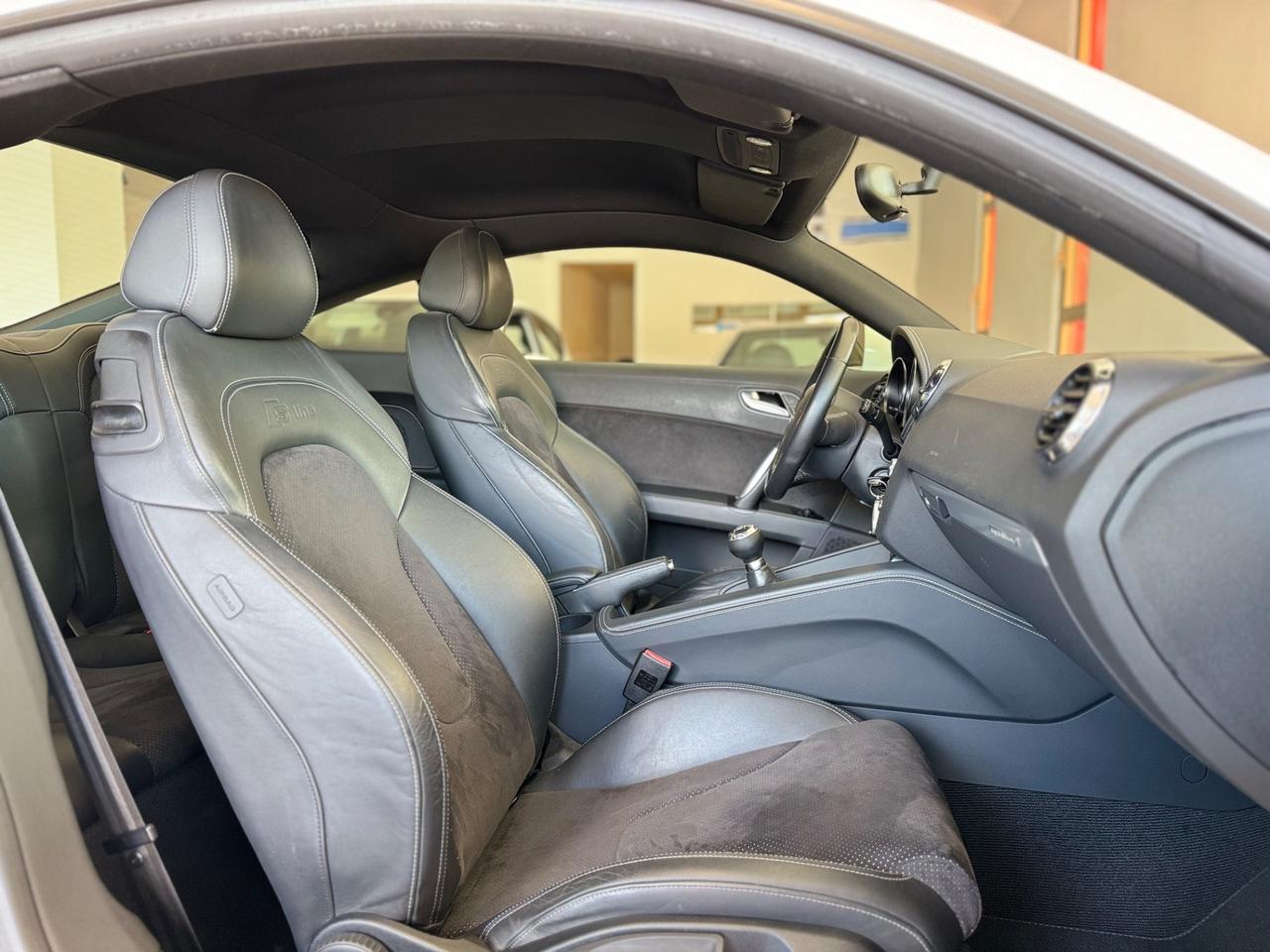 Audi TT Coupé 2.0 TDI quattro Advanced plus