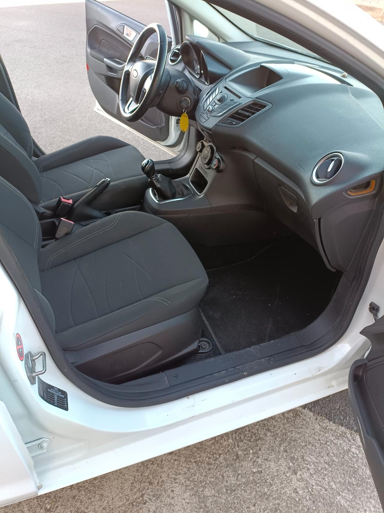 Ford Fiesta 1.2 60CV 5 porte