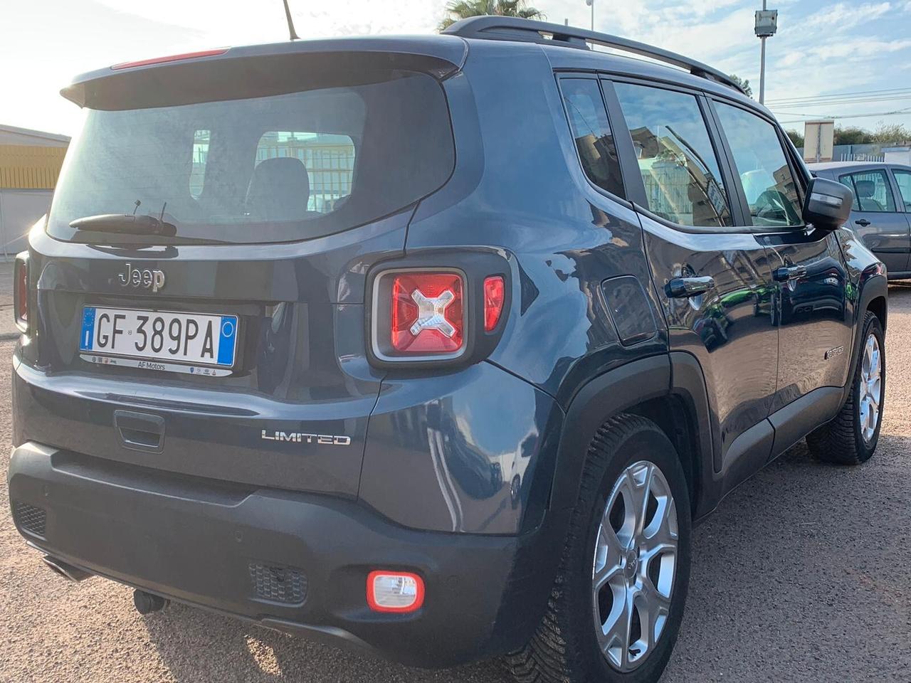 Jeep Renegade 1.6 Mjt 130 CV Longitude