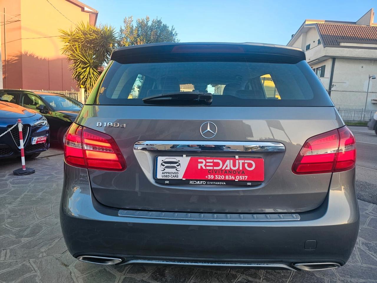 Mercedes-benz B 180 d Premium